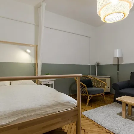 Next To Opera House A26 Boedapest